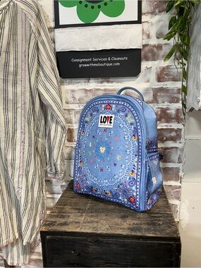 lululemon backpack everywhere Clemson Color:Ocean Wave/Silver The North Face x filter_travelpro-altitude lip balm